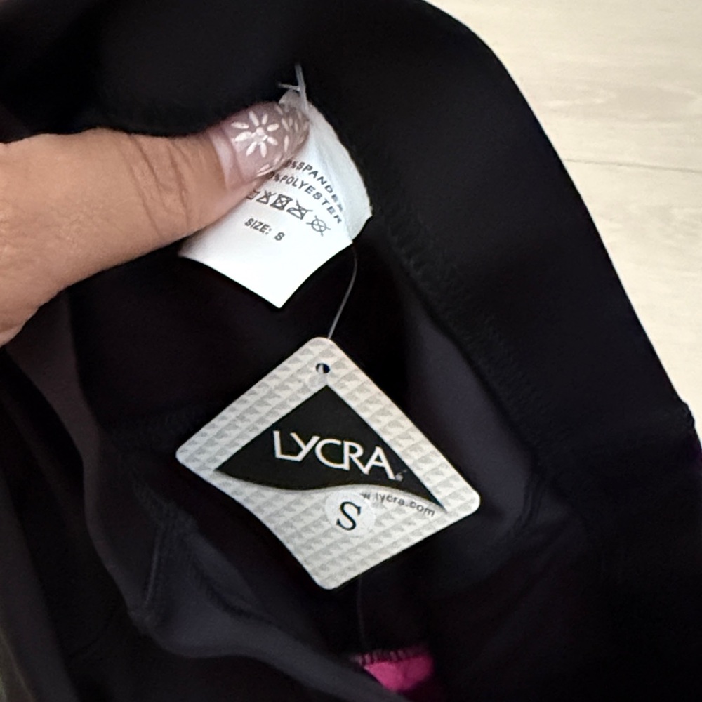 Premium Black Women’s Athletic Cycling Shorts - Picture 4 of 7